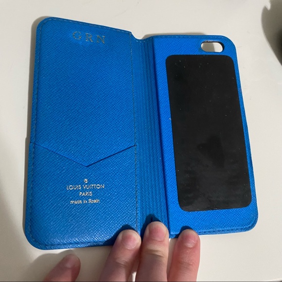 Monogram Canvas IPhone 6 Folio Tech Accessory
Product #: L2111865 - Picture 5 of 6